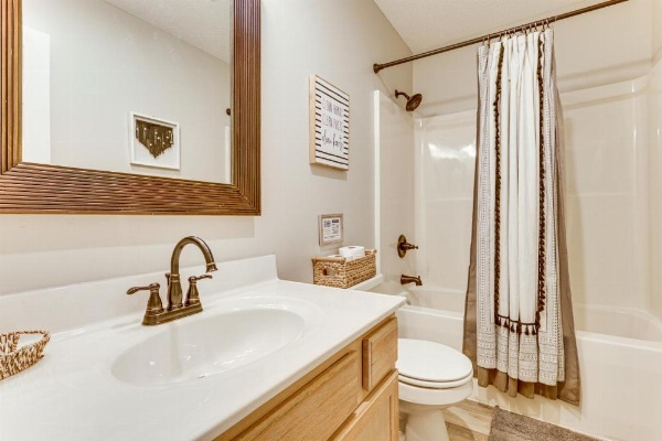 Home Less Than 2 Mi to Mtn Greens Golf, Massanutten Ski! image 10