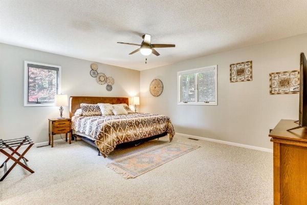 Home Less Than 2 Mi to Mtn Greens Golf, Massanutten Ski! image 25