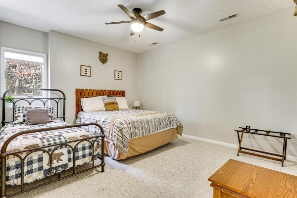 Home Less Than 2 Mi to Mtn Greens Golf, Massanutten Ski! Main image